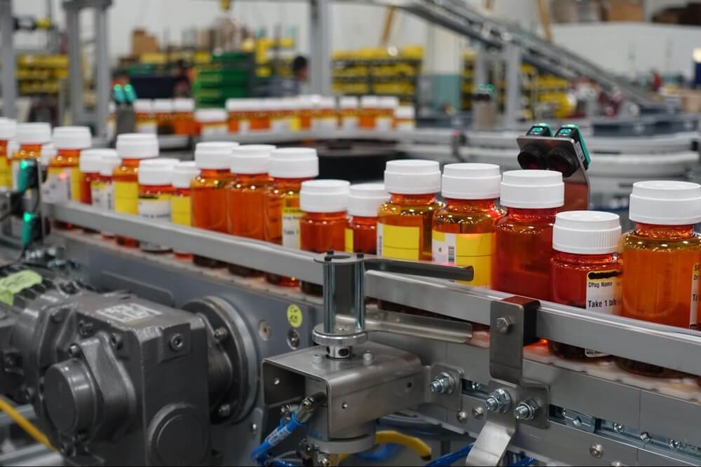 vitamin-and-supplement-manufacturers-dorner-conveyors